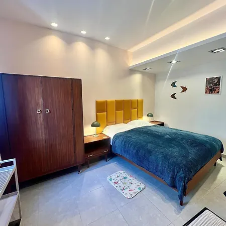 Διαμέρισμα 60s-style Coastal Retreat Minutes From The *