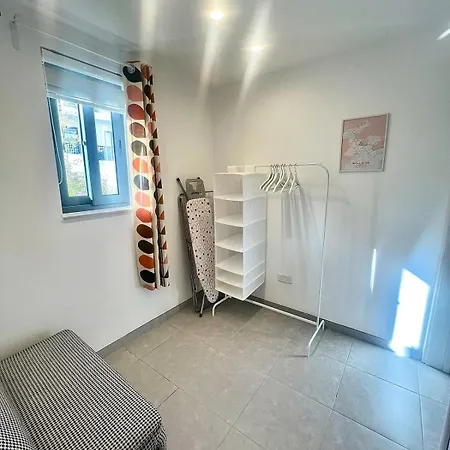 60s-style Coastal Retreat Minutes From The Mellieħa